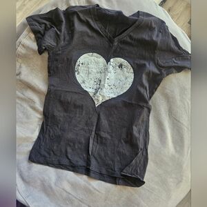 Black Heart Graphic Women's Top